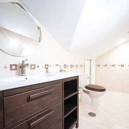 Candelas, Apartment *